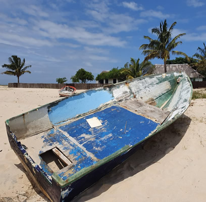 Nhabanga Paradise Boat on Beach